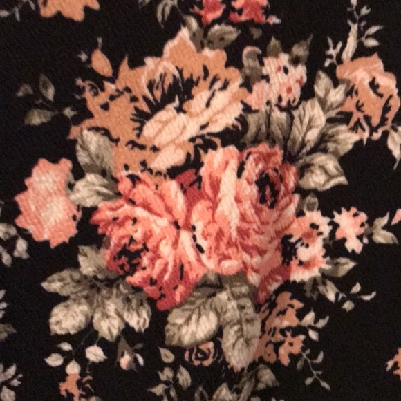 DONATED— Flowy skirt - Picture 6 of 7